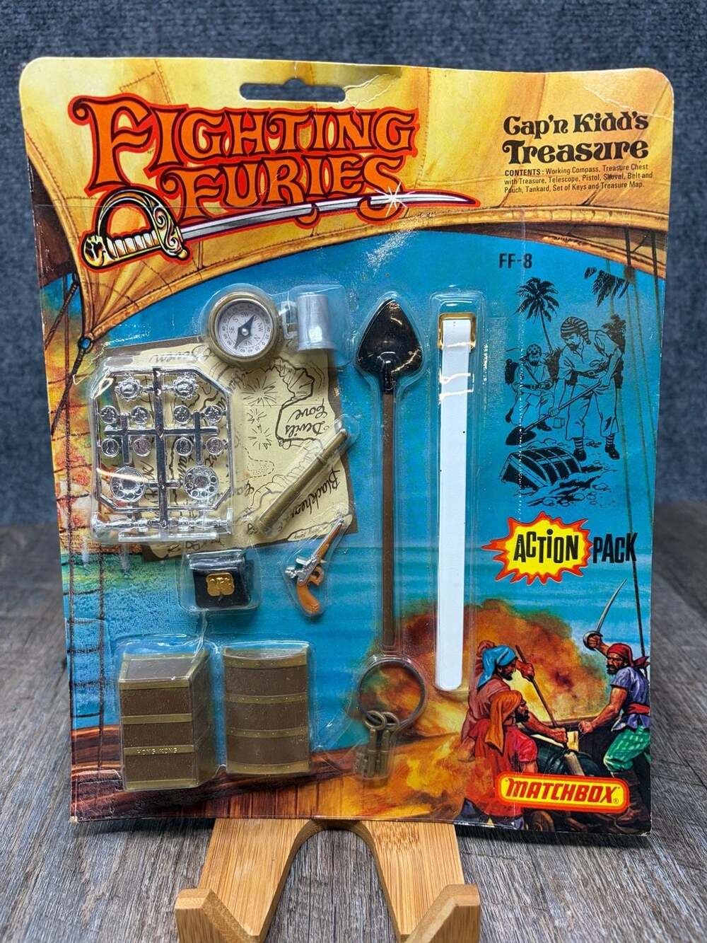 Matchbox Fighting Furies Cap'n Kidd's Treasure FF-8 Action Pack Vintage Toy Set